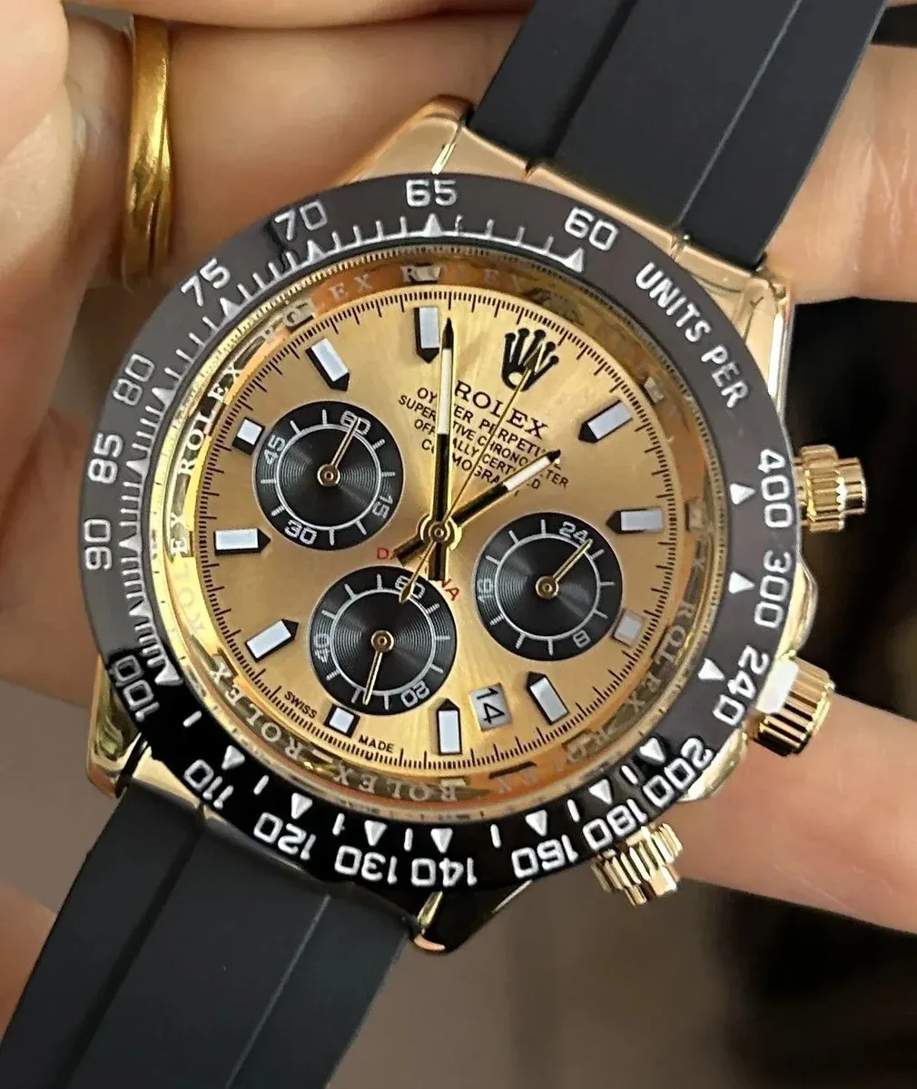 Rolex Rolex Daytona Gold Black Chronograph Watch Gold - 1