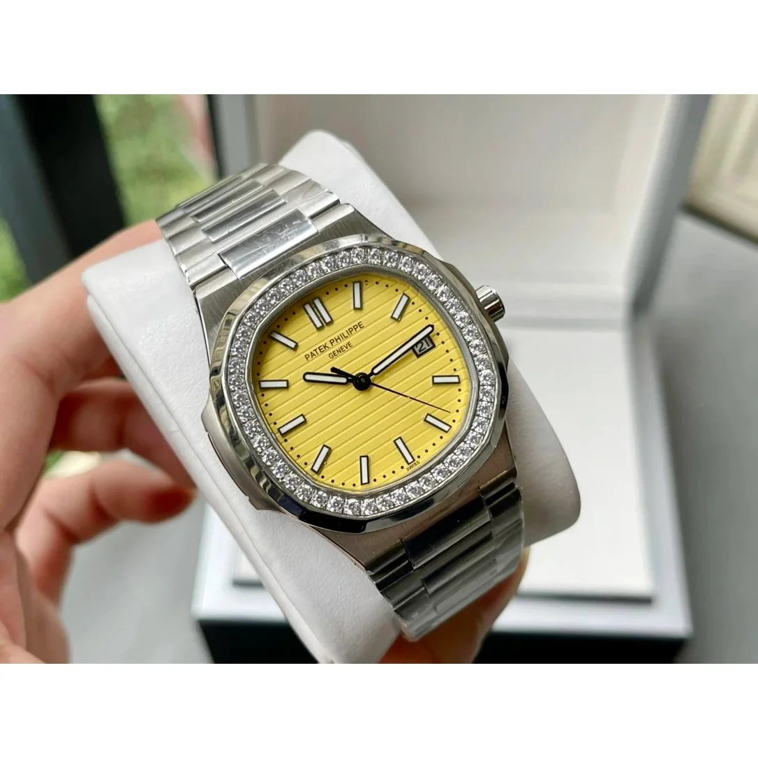 Patek Philippe Patek Philippe Nautilus Yellow Dial Steel Watch Yellow - 1