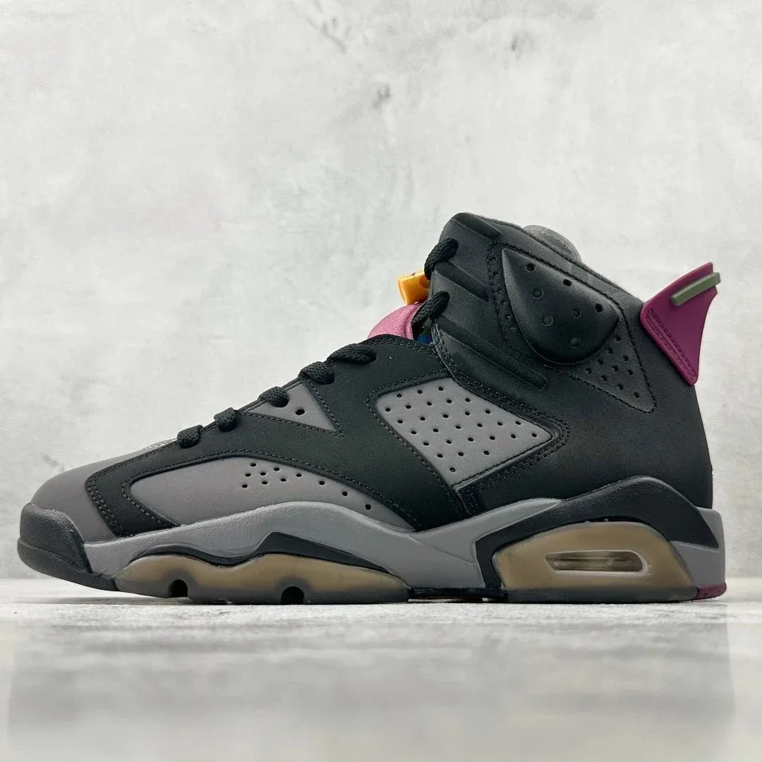 Nike Nike Air Jordan 6 Black/Grey/Magenta Sneakers Black - 1