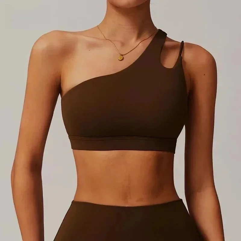 Other Asymmetrical Sports Bra in桦茶棕 Brown - 1