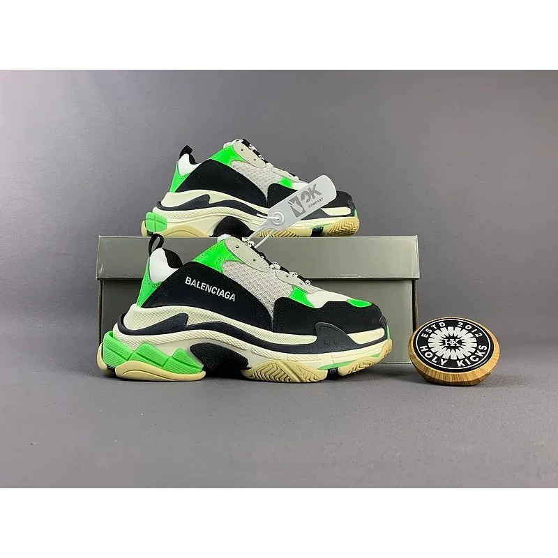 Balenciaga Balenciaga Triple S Neon Green/Black/White Sneakers Multicolor