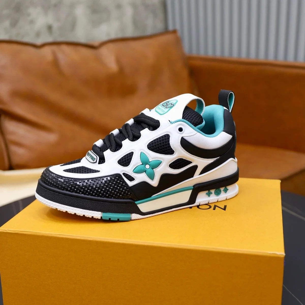 Louis Vuitton Louis Vuitton LV Trainer White/Black/Teal Sneakers Blue