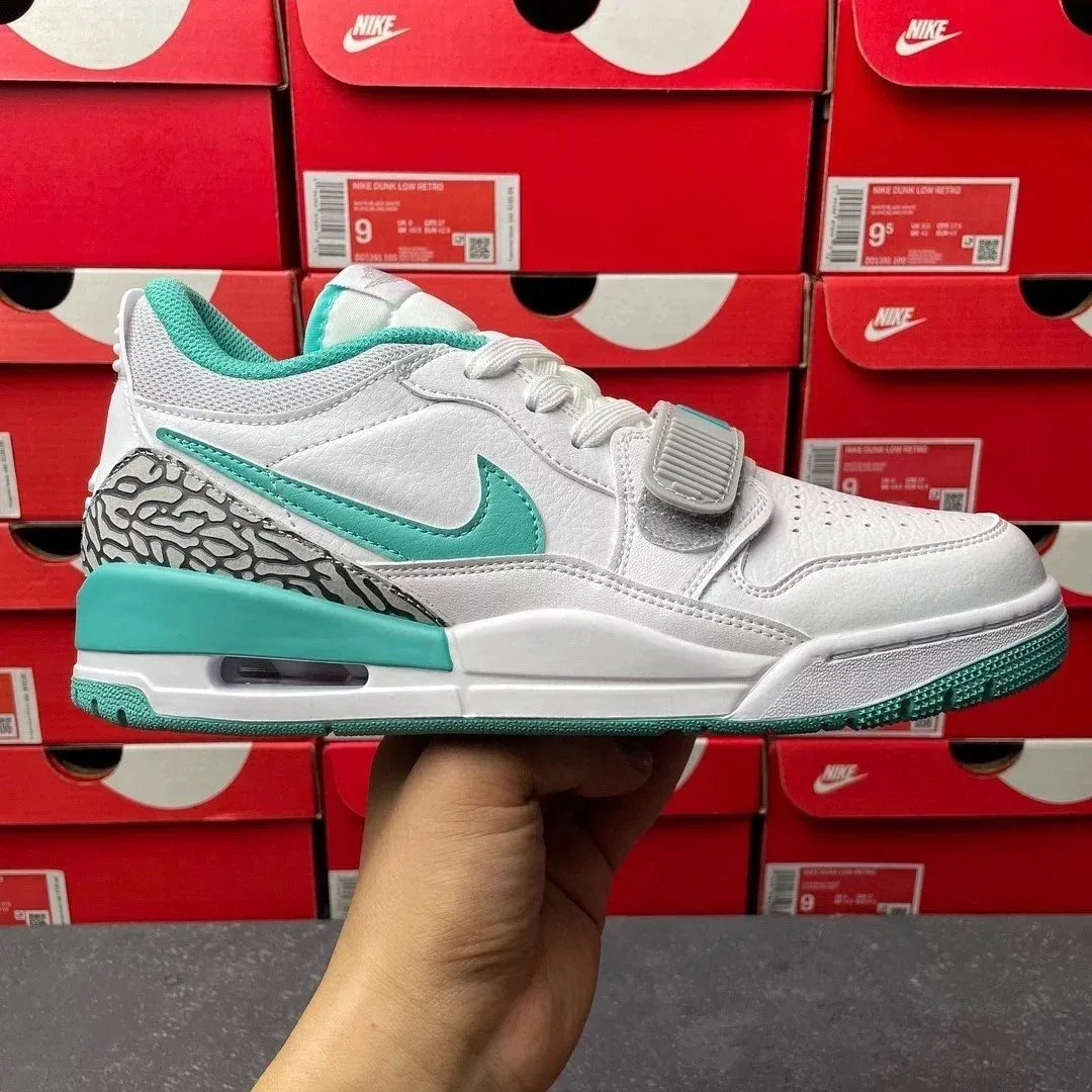 Nike Nike Air Jordan Legacy 310 Mint Green Sneakers Green - 1