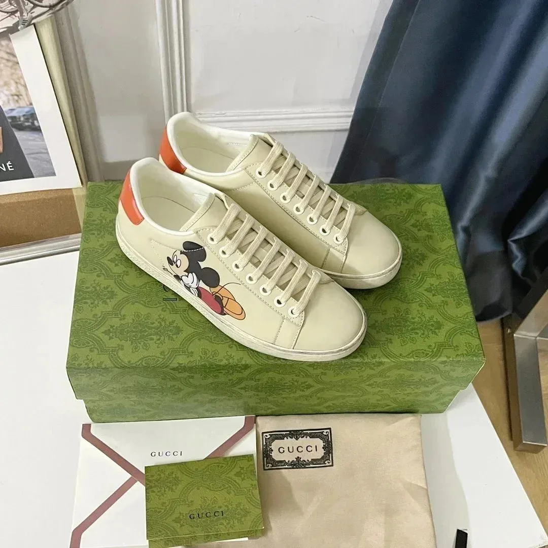 Gucci Gucci Ace 13 Mickey Mouse Beige Sneakers Beige