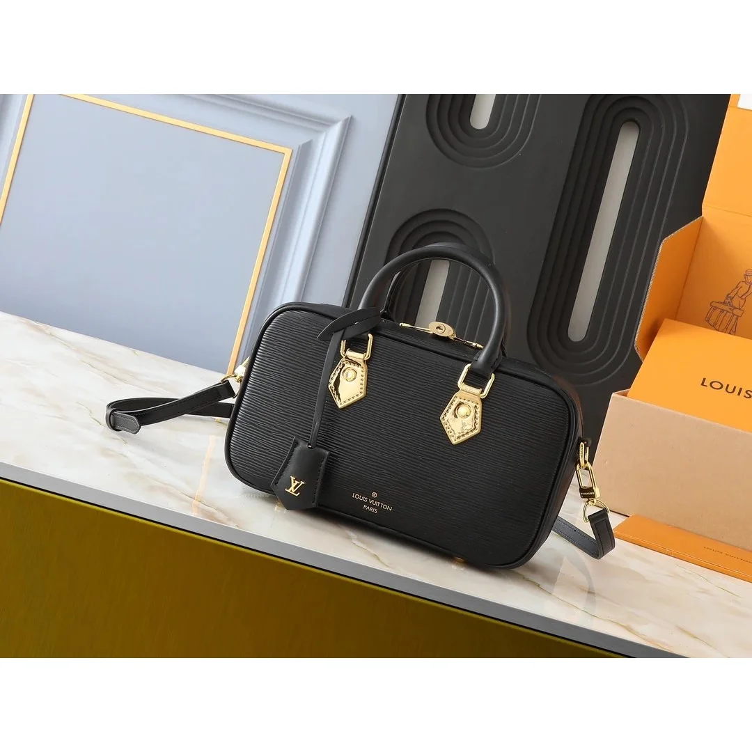Louis Vuitton Louis Vuitton Pochette Accessoires Black Epi Leather Shoulder Bag Black