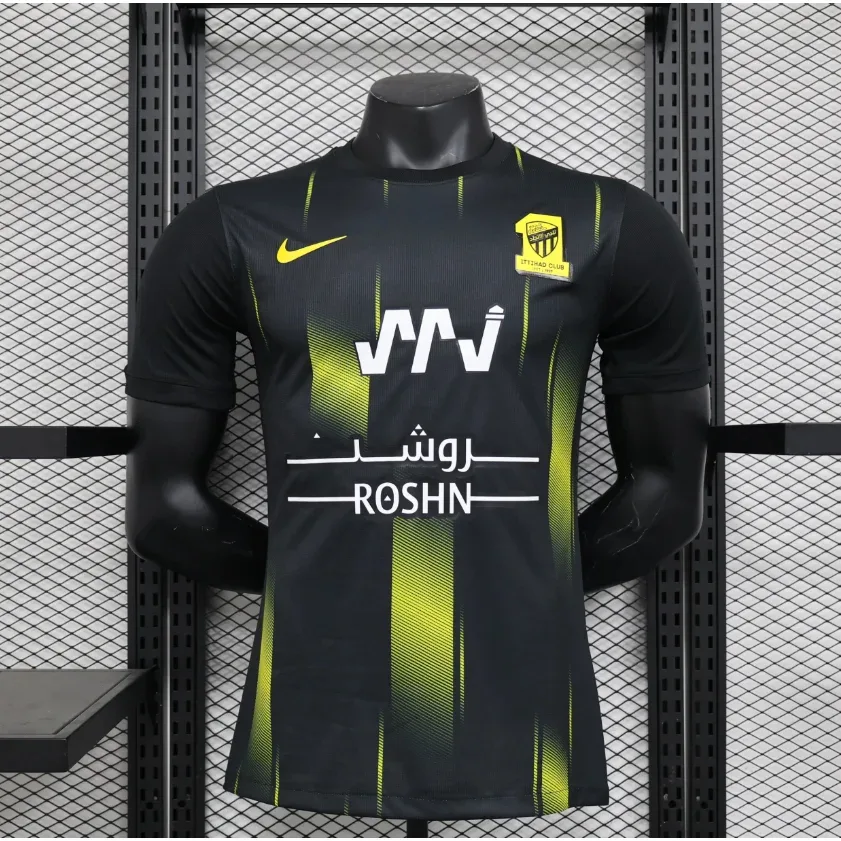 Nike Nike Roshn Club Black & Yellow T-Shirt Black - 1