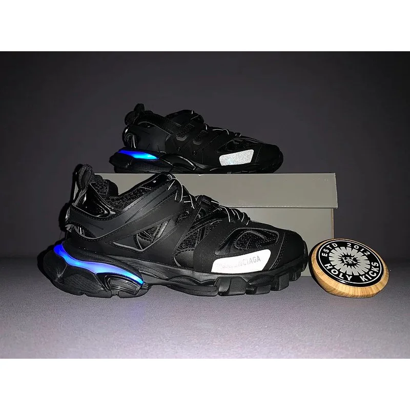 Balenciaga Balenciaga Track.3.0 Triple Black Sneakers Black - 1