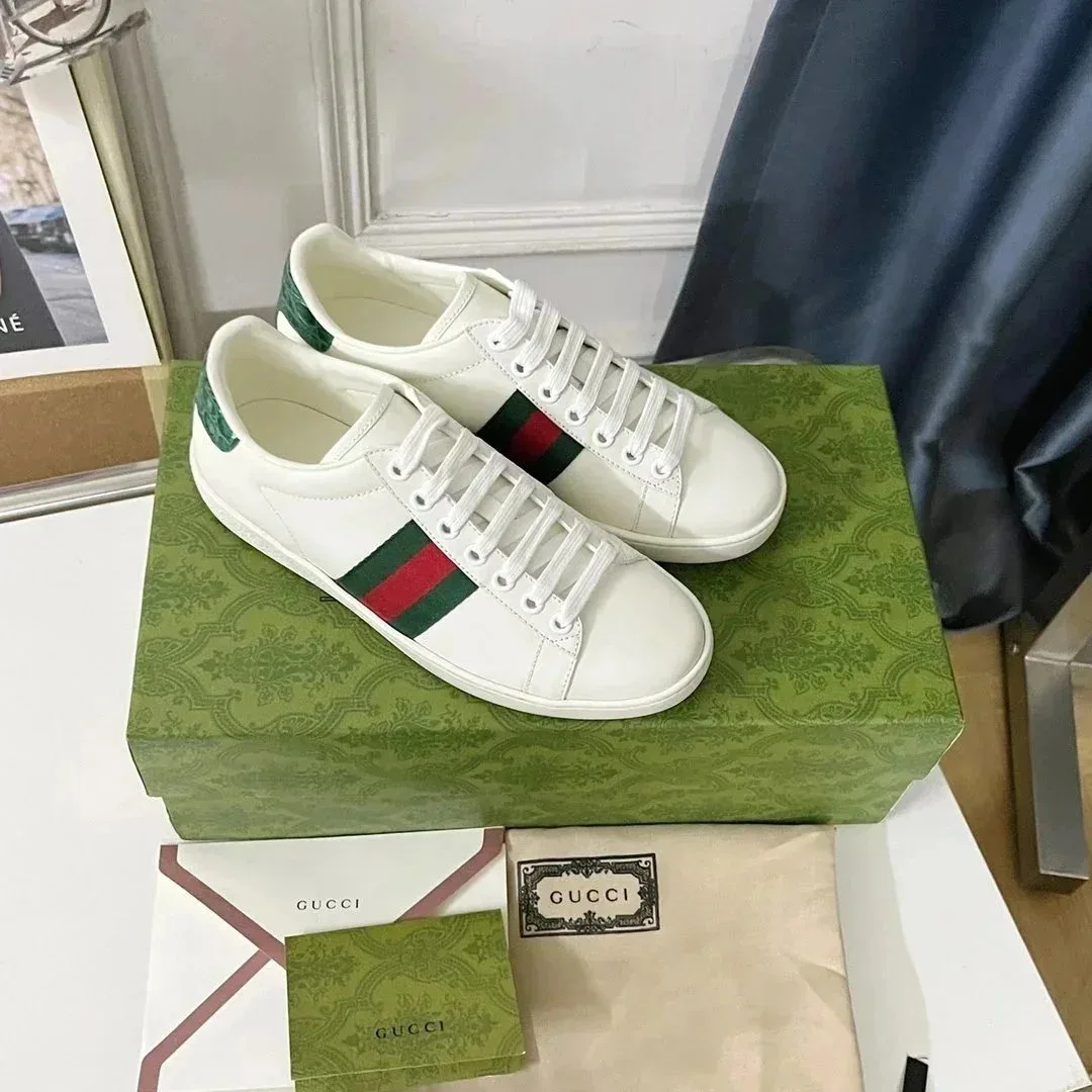 Gucci Gucci Ace White Red Green Stripe Sneakers White