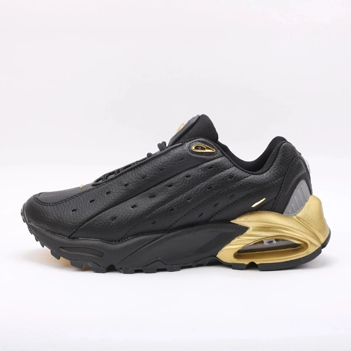 Other Unisex Black & Gold Sneakers Black - 1