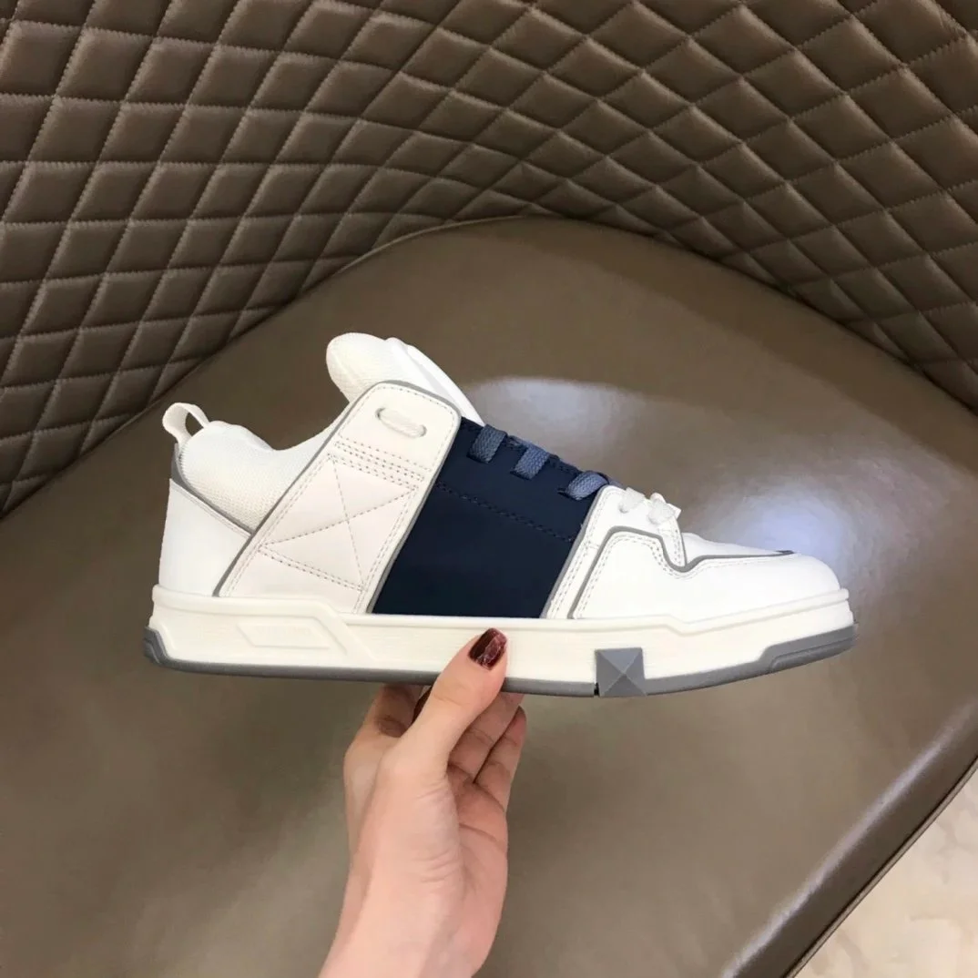 Valentino Valentino Rockstud B-1 Blue Sneakers Navy