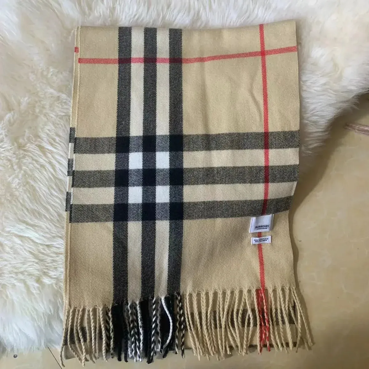 Burberry Burberry Vintage Check B-2 Yellow Scarf Beige