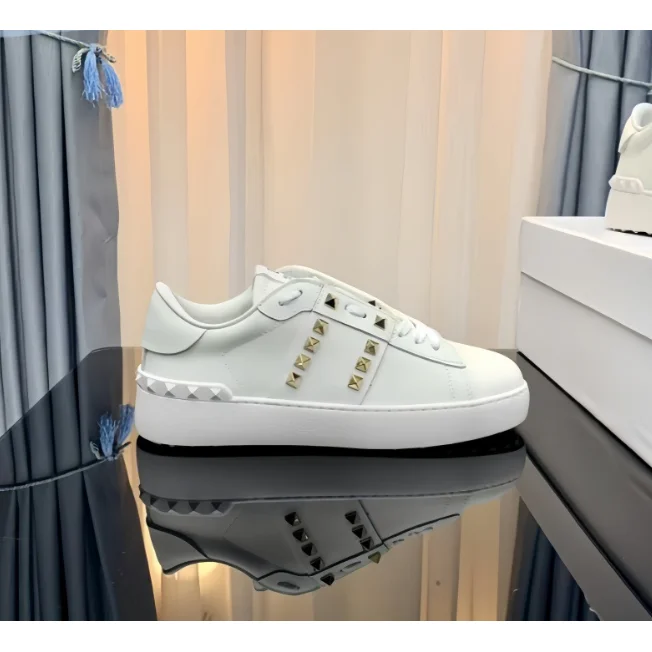 Valentino Valentino Rockstud White Gold Rivet Sneakers White - 1