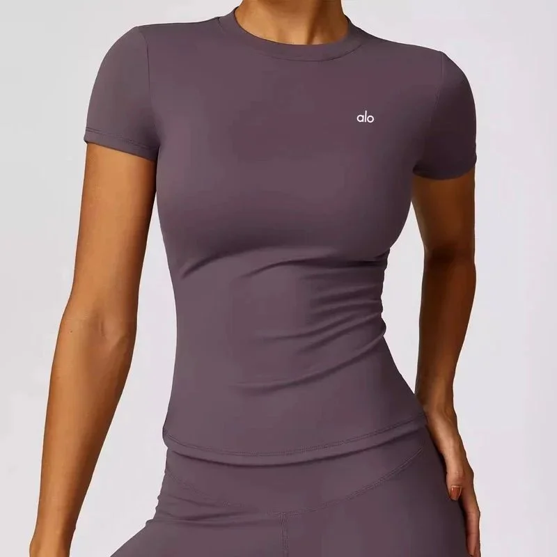 Alo Yoga Alo T-Shirt Purple Vineyard Women's Top Purple - 1