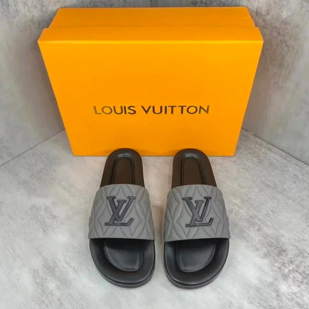 Louis Vuitton Louis Vuitton Monogram Grey/Black Slides Grey