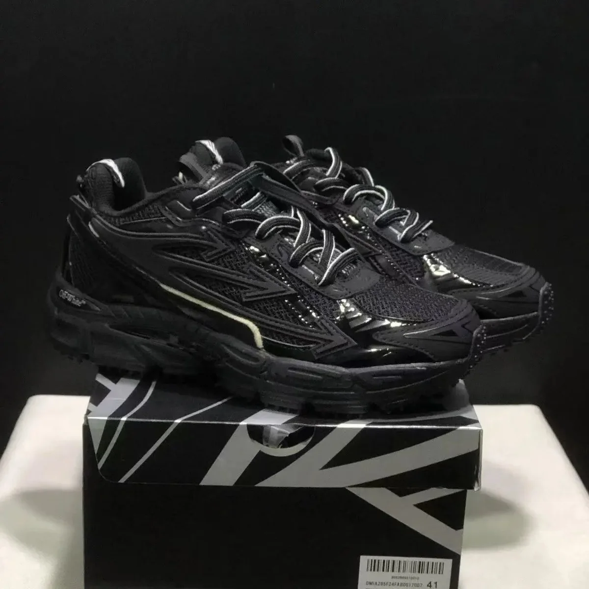 Mizuno Mizuno Wave Super-Star Triple Black Sneakers Black - 1