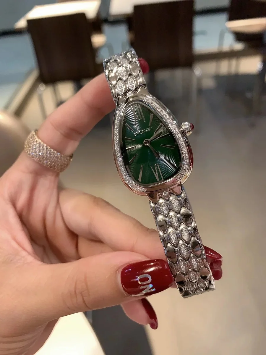 Bvlgari Bvlgari Serpenti Green Dial Diamond Bracelet Watch Green - 1