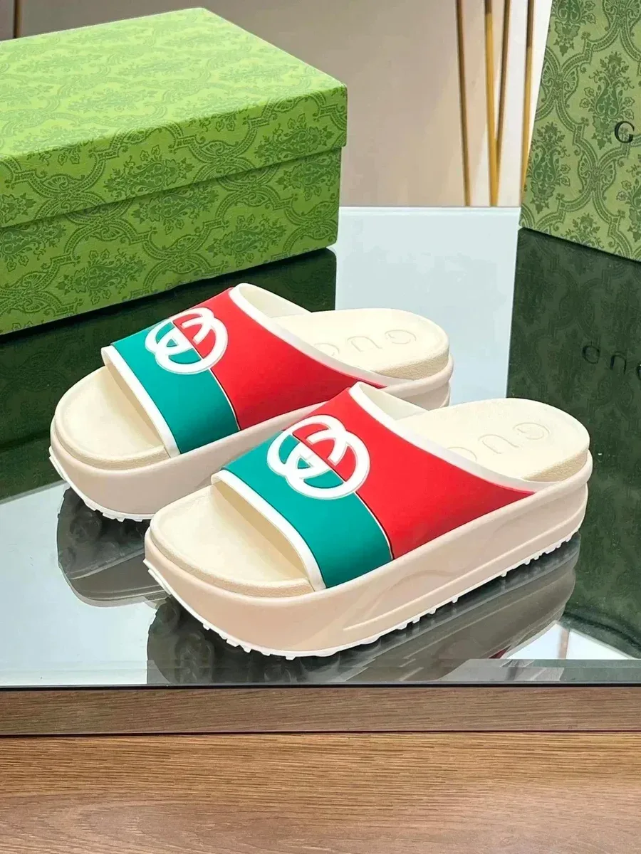 Gucci Gucci Interlocking G Slides Red Green Beige Multicolor