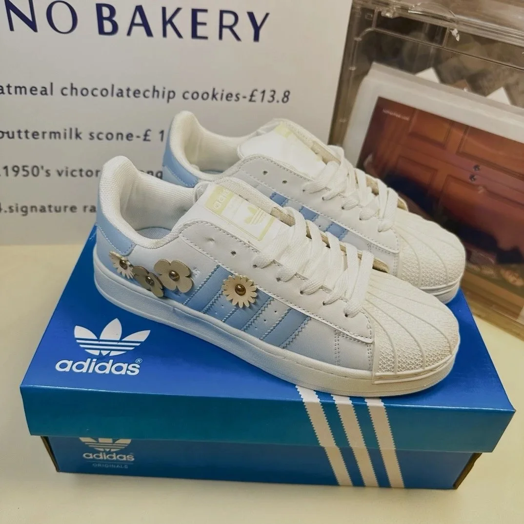 Adidas Adidas Superstar White & Light Blue Flower Adorned Sneakers White - 1