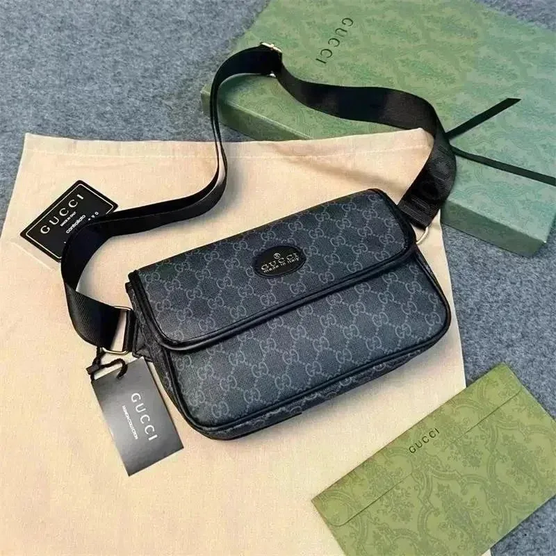 Gucci Gucci GG Supreme Black Crossbody Bag Black - 1