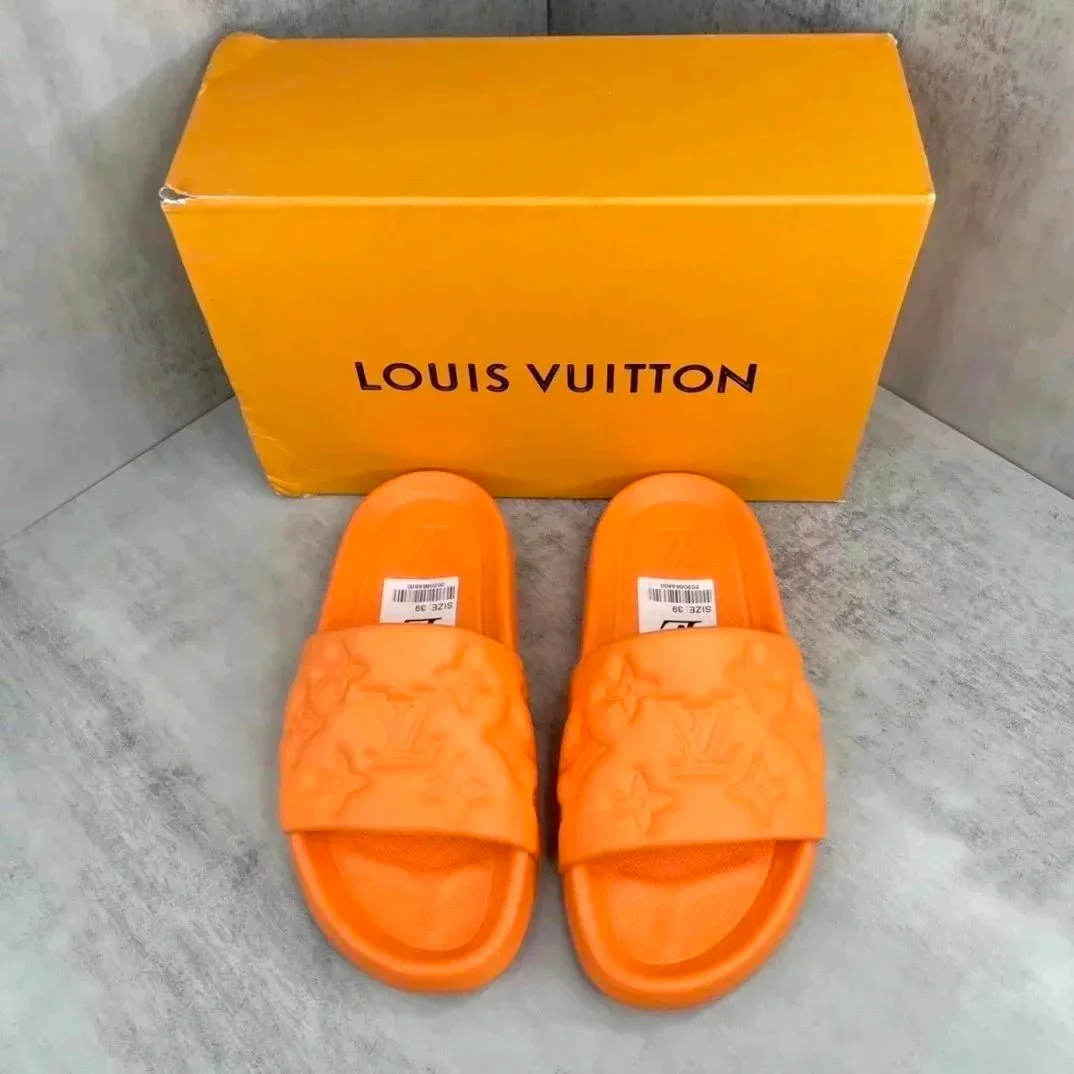 Louis Vuitton Louis Vuitton Monogram Slides Sunset Orange Orange