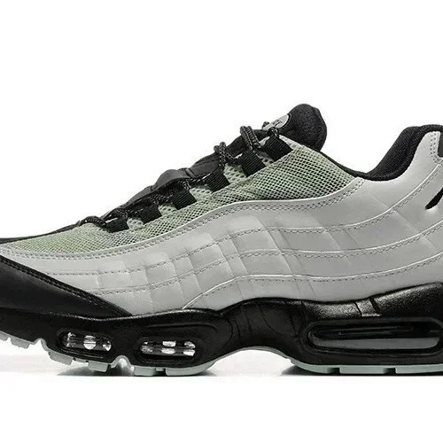 Nike Nike Air Max 95 Olive Sneaker Green