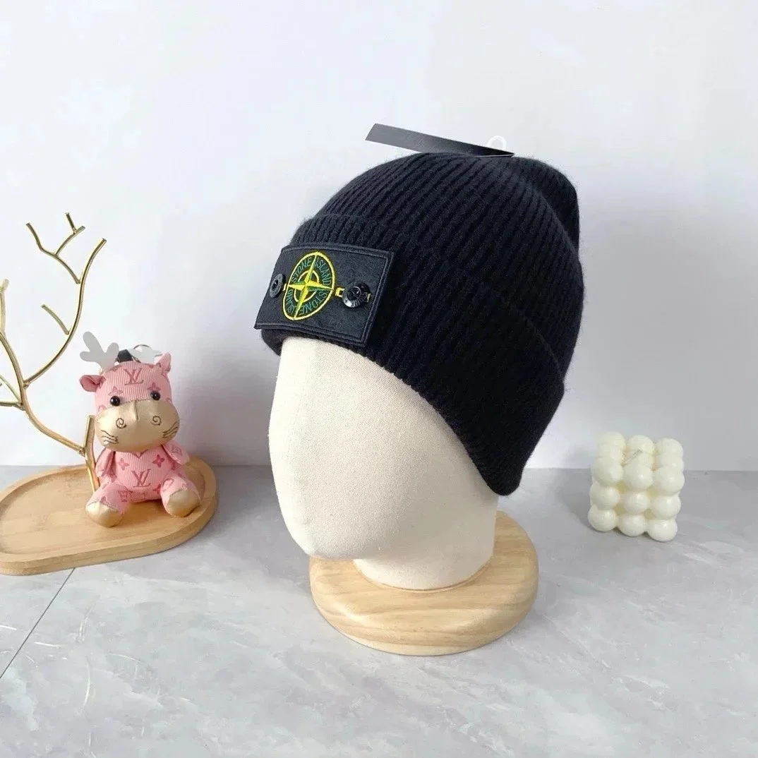 Stone Island Stone Island Black Beanie Black