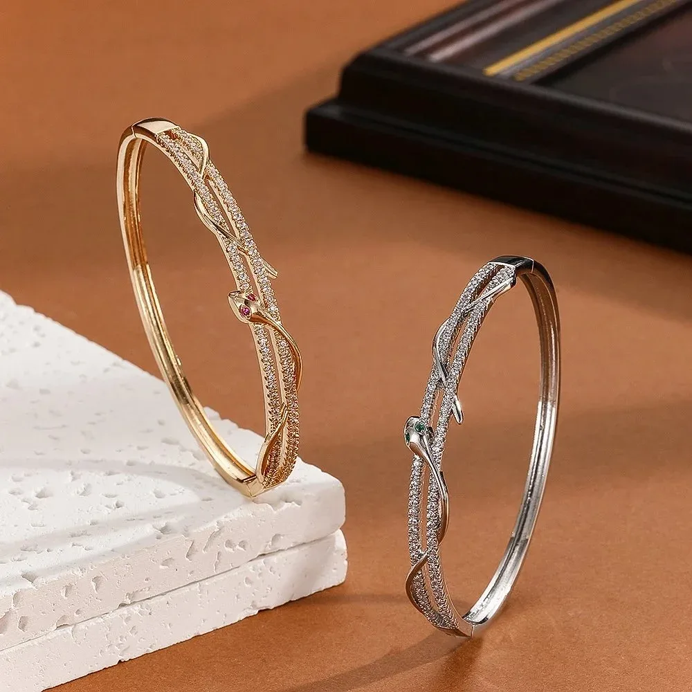 Other 18K Gold Fine Snake Bangle Bracelet Gold - 1