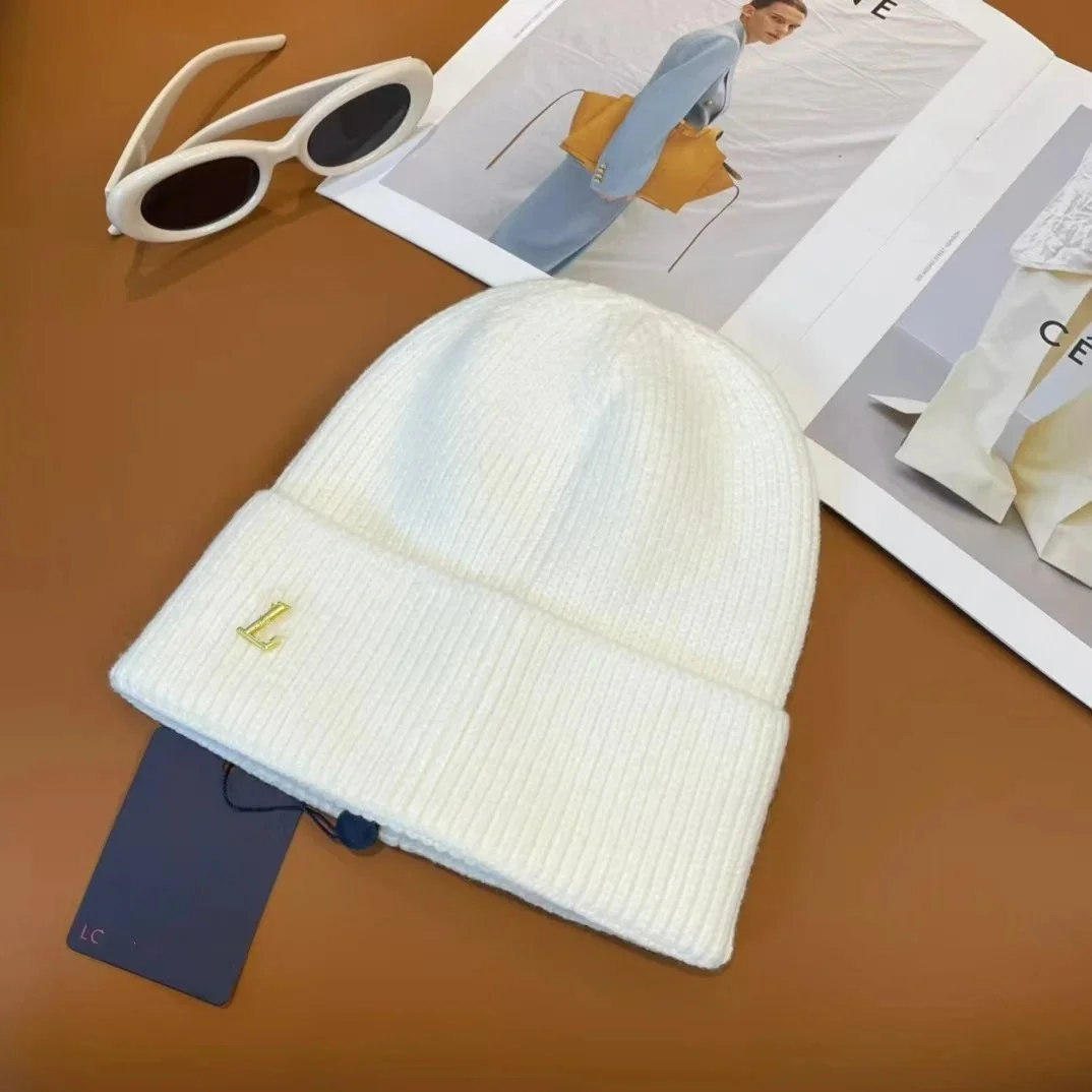 White Ribbed Knit Beanie with L Embroidery