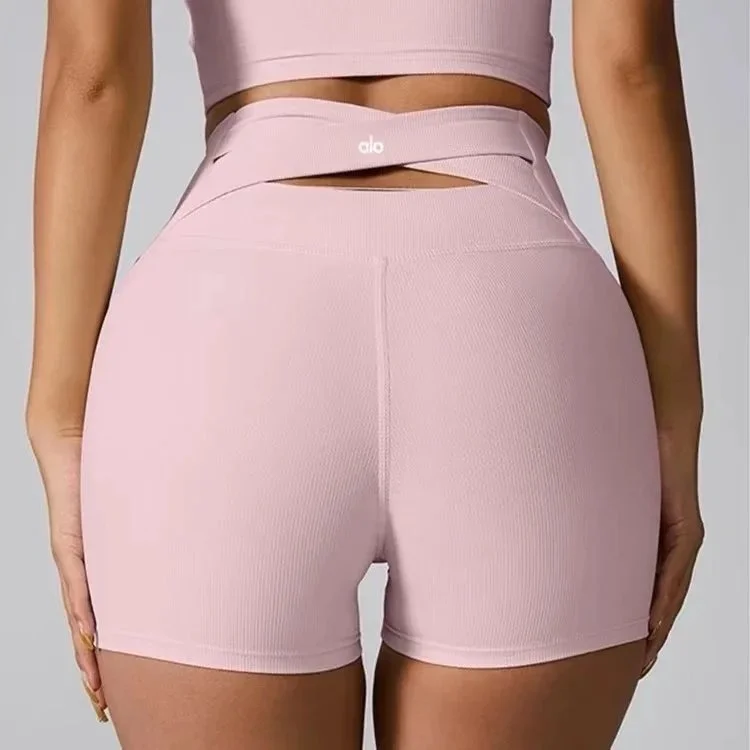 Alo Yoga Alo Ribbed High-Waist Shorts Pink Pink - 1