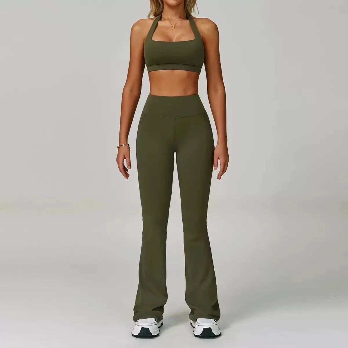 Other Tarragon Green Sports Bra & Flare Pants Set Green - 1