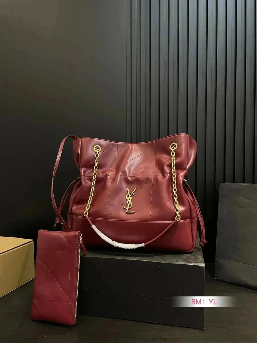 Saint Laurent Saint Laurent Tote Monogram Burgundy Leather Bag Red - 1