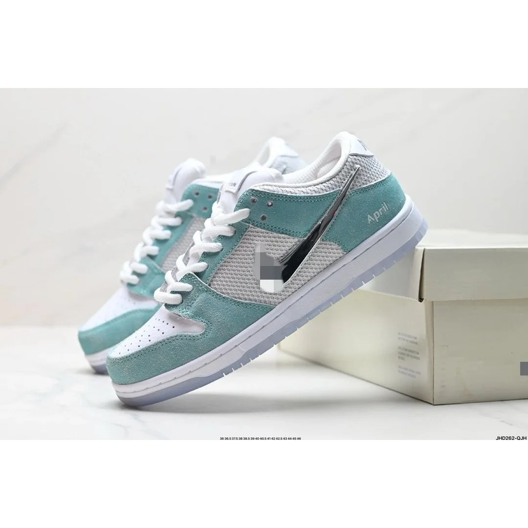 Nike Nike Dunk Low April White/Turquoise Sneakers White - 1