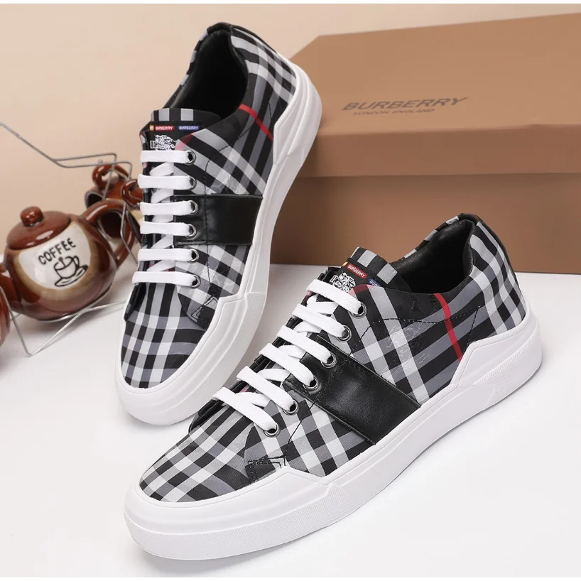 Burberry Burberry Checkered Low-Top Sneakers White/Black Black - 1