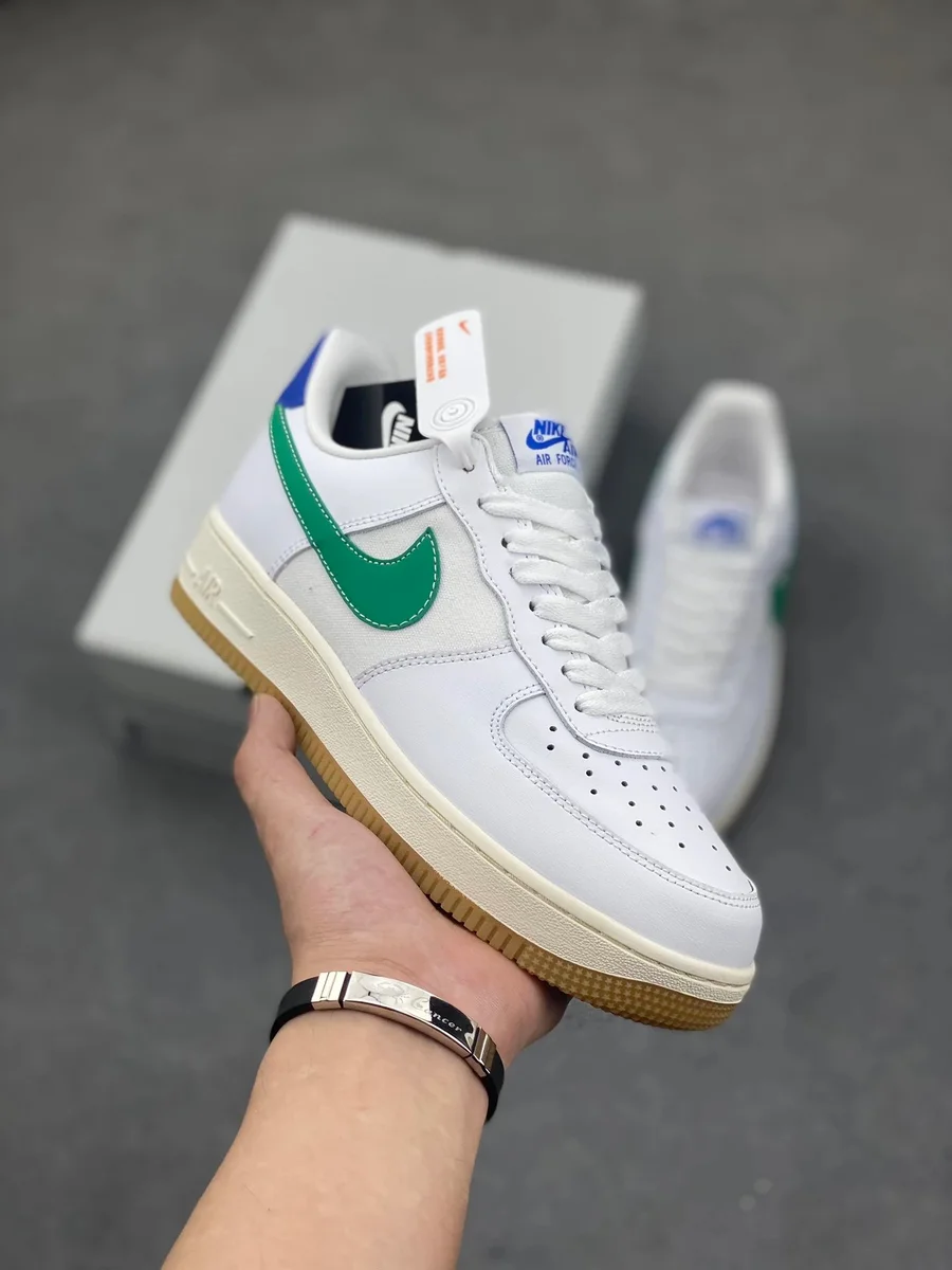 Nike Nike Air Force 1 White/Green Sail Sneakers White - 1