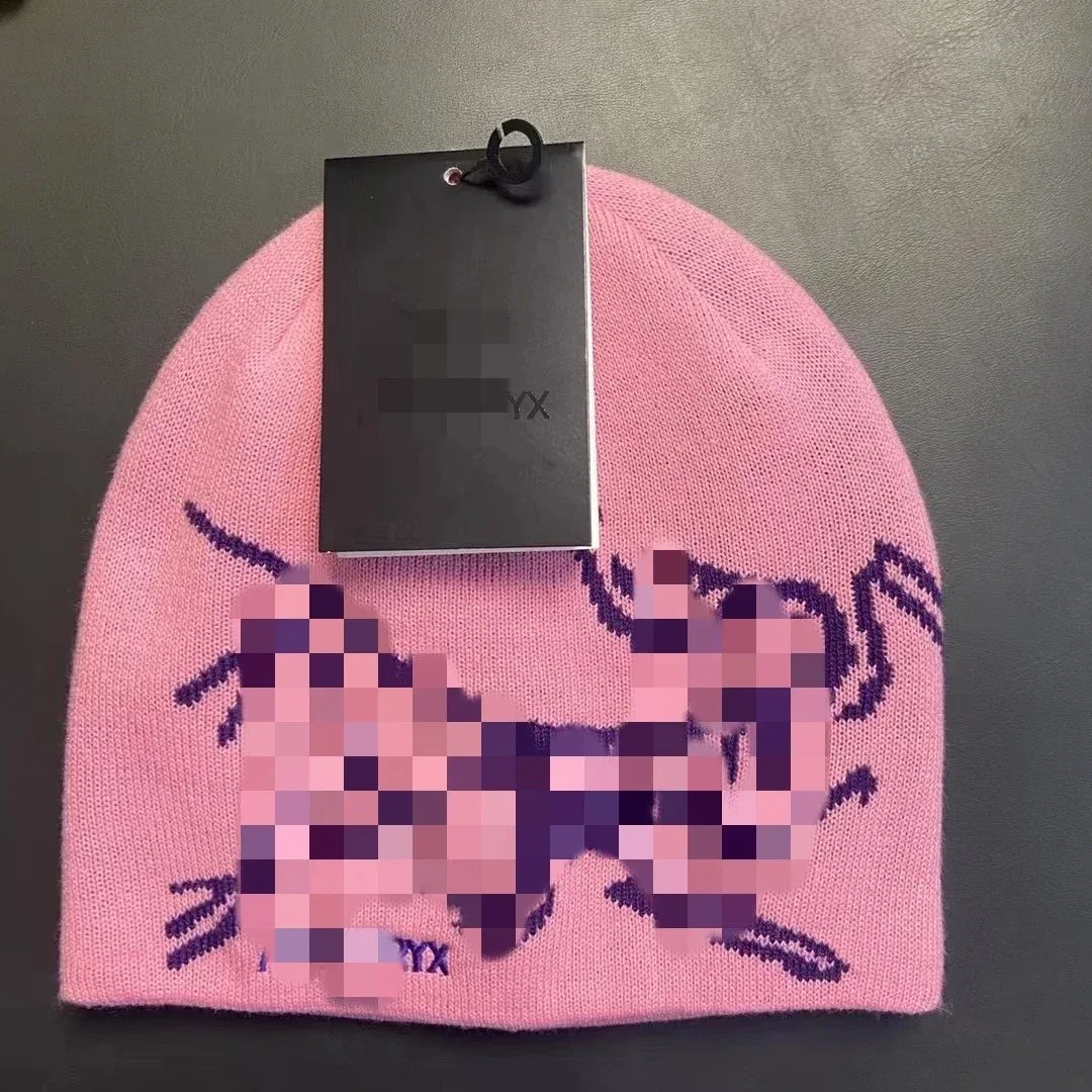 Other Violet Pixel Art Knit Beanie Purple - 1