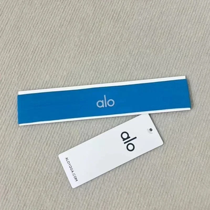 Alo Yoga Alo Yoga Blue Solid Sports Bra Blue - 1