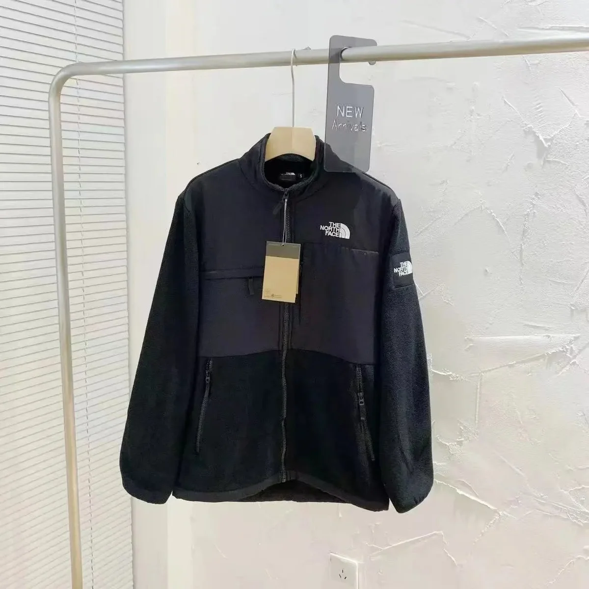 The North Face The North Face Nuptse Black Fleece Jacket Black - 1