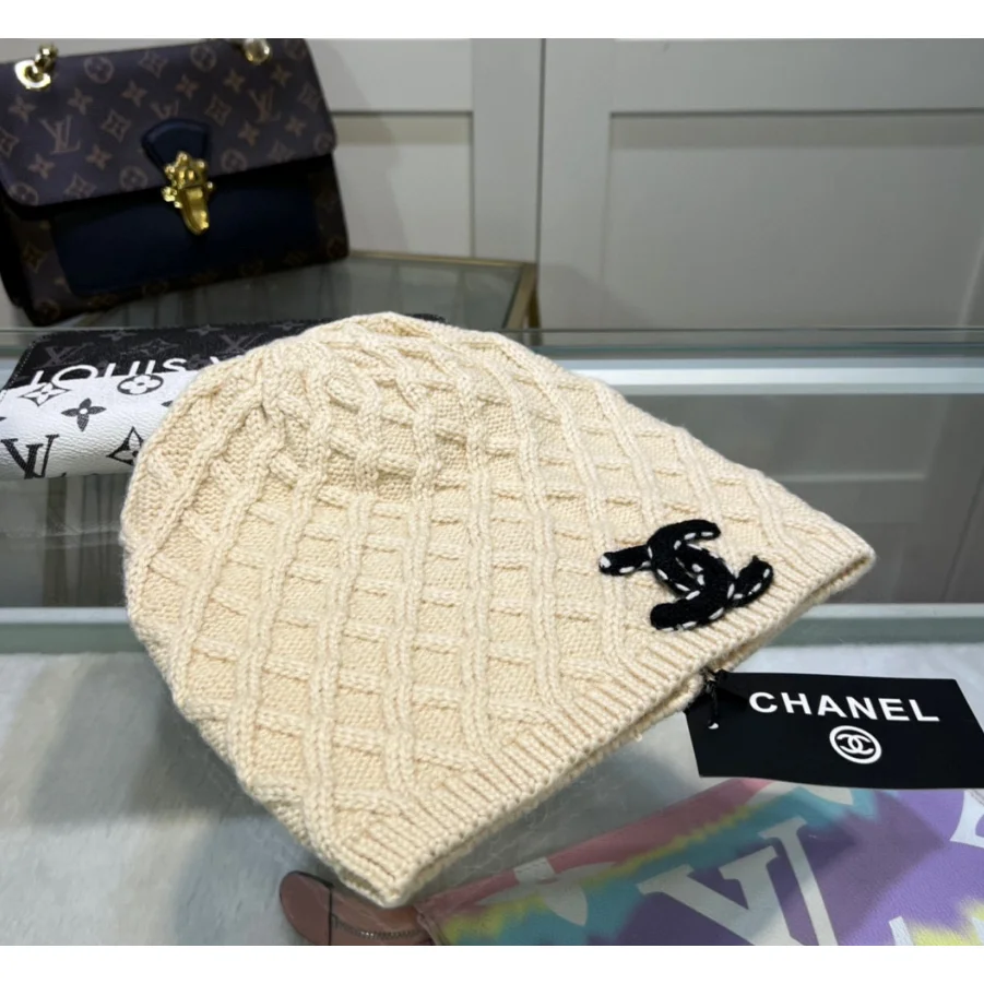 Chanel Chanel CC Logo Cable Knit Beanie Cream Cream