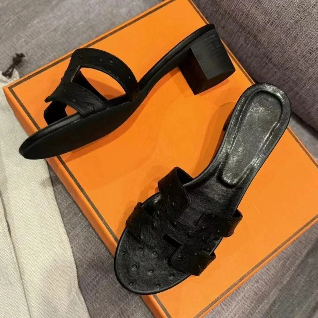 Hermès Birkin černé kožené sandály