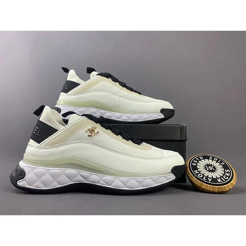 Chanel Runners White & Black Tenisky