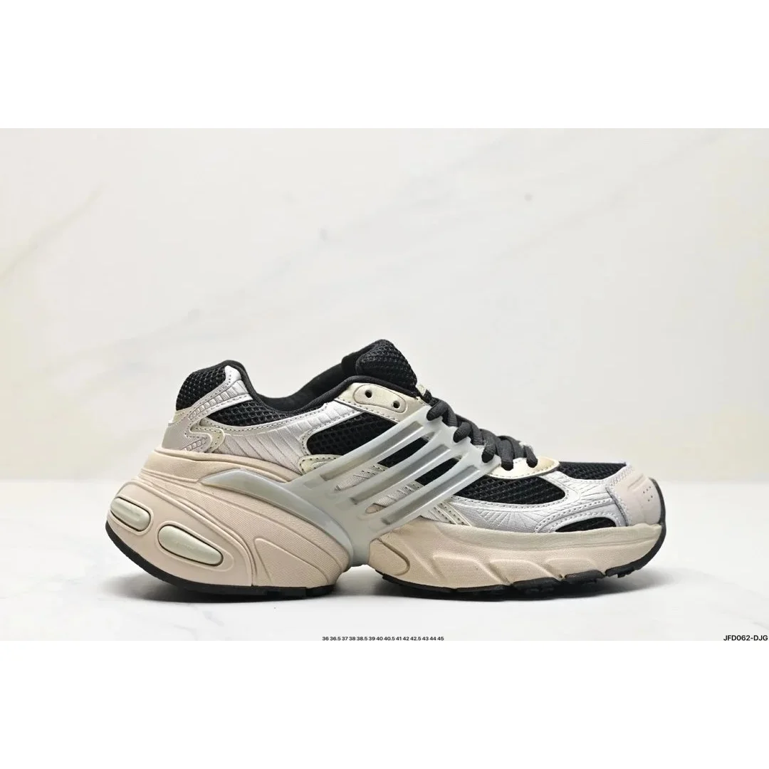 Other LD-15 Triple Black & Sail Sneakers Black - 1