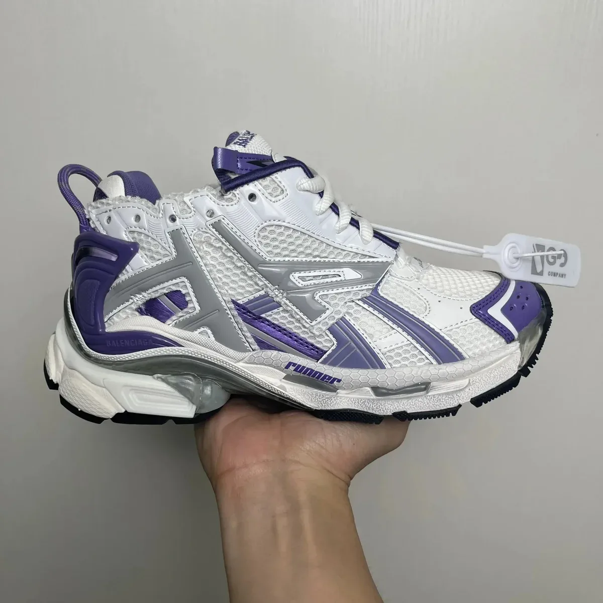Balenciaga Balenciaga Runner White/Purple Sneaker White
