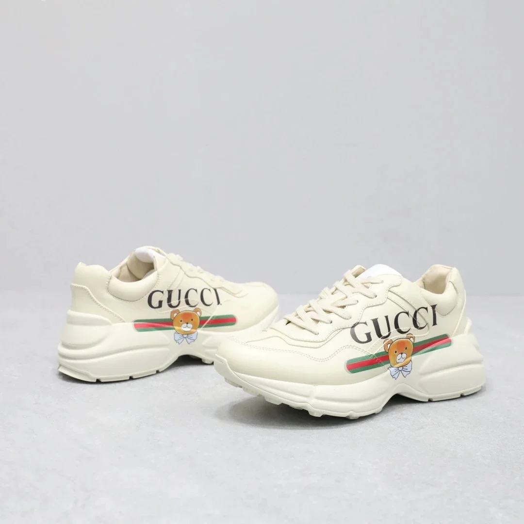 Gucci Gucci Rhyton Bear Cream Sneakers Cream - 1