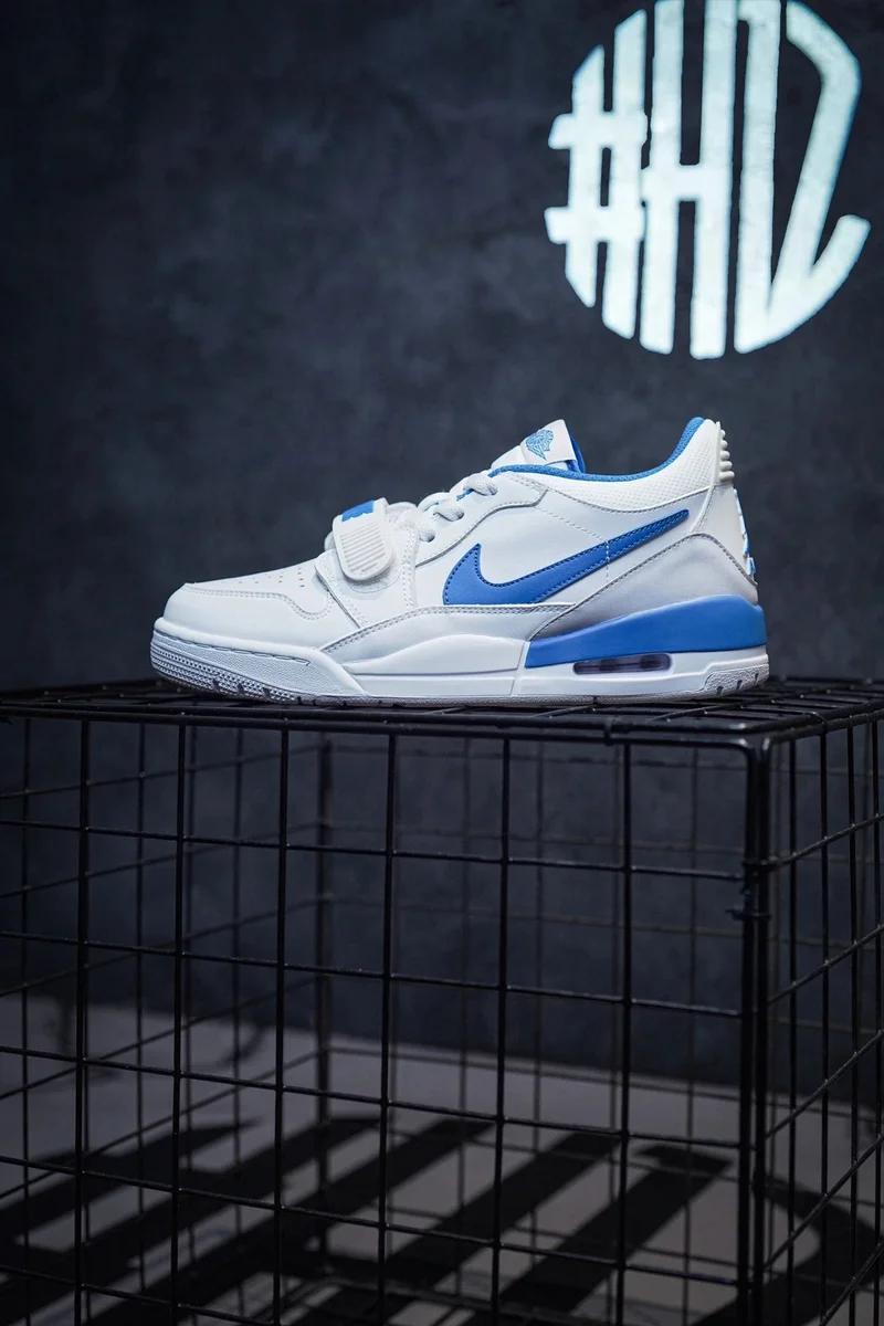 Nike Nike Air Max 180 White/Blue Sneakers White