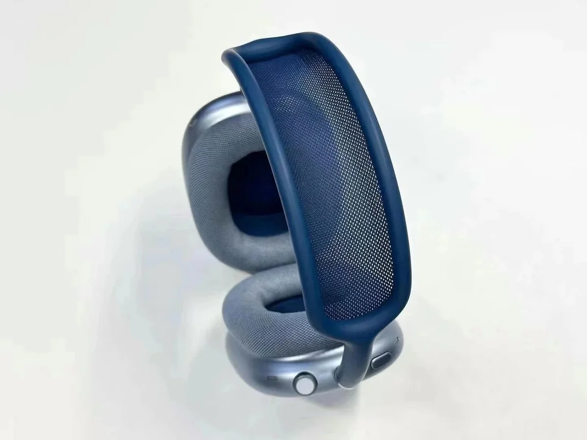 Apple Apple AirPods Max Blue Wireless Headphones Blue
