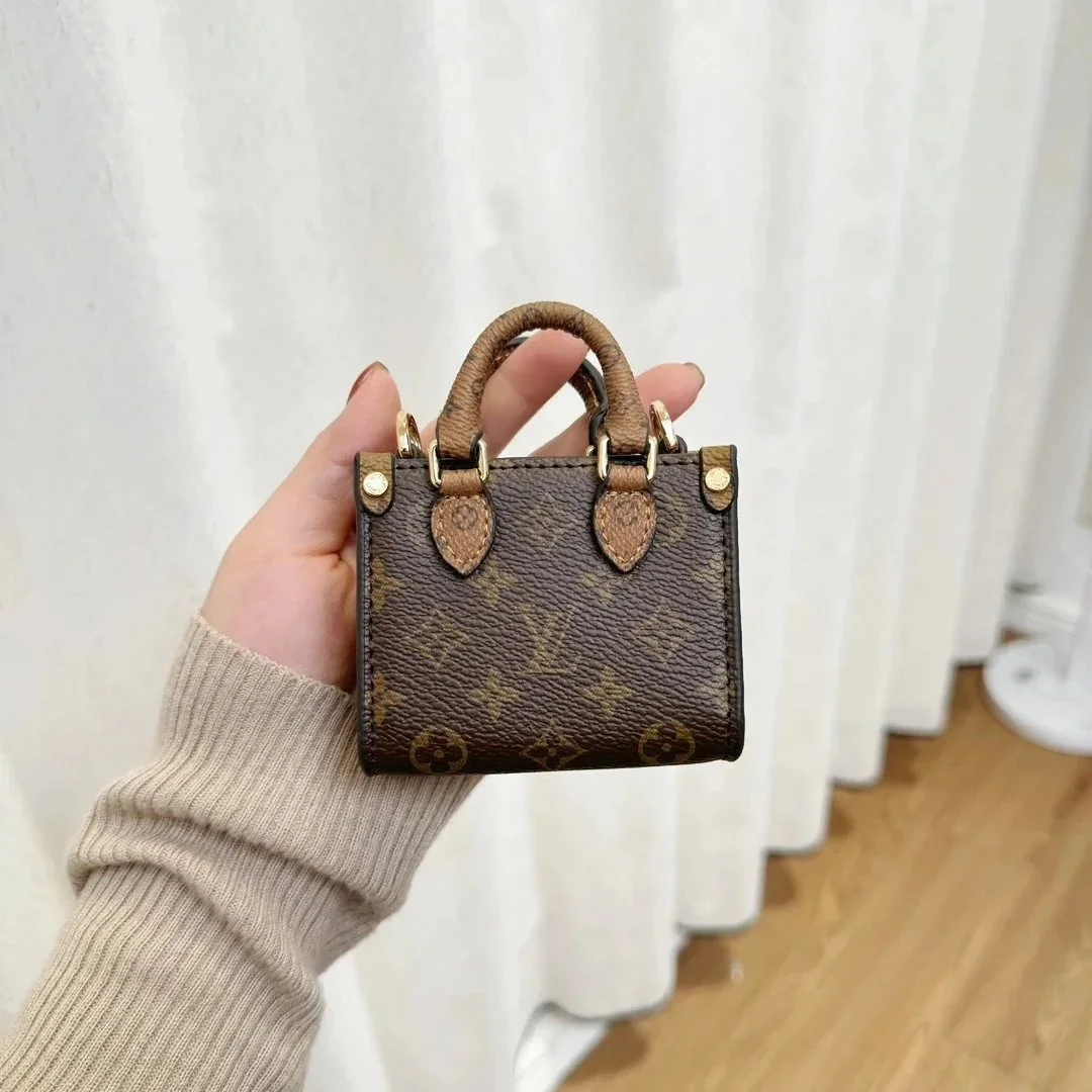 Louis Vuitton Monogram Mini Tote Bag