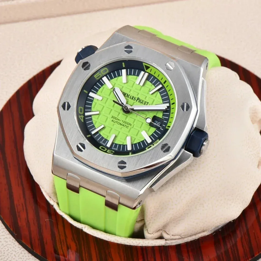 Audemars Piguet Audemars Piguet Royal Oak Green Dial Silver Case Watch Green - 1