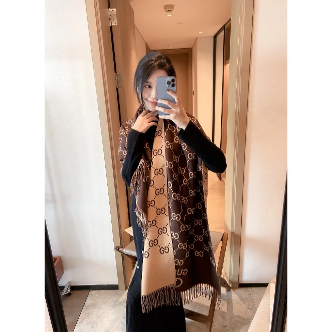 Gucci Gucci GG Monogram C-4 Brown Scarf Brown - 1