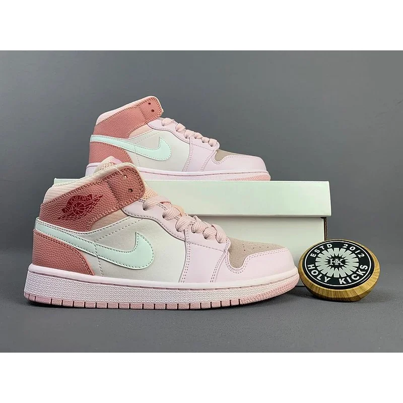 Nike Nike Air Jordan 1 Mid 'Pink Dust' Sneakers Pink - 1