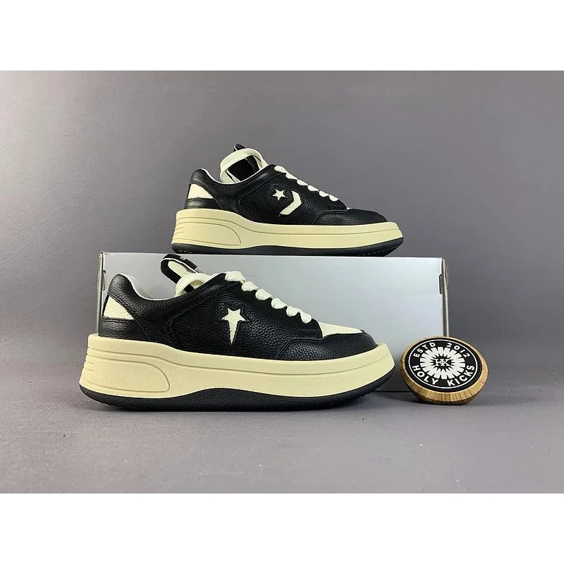 Converse Converse Chuck Taylor All Star Black & White Sneakers Black - 1